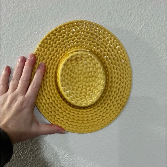 Walter Wilson Wall Pocket Vase or Planter - Picture 5 of 7